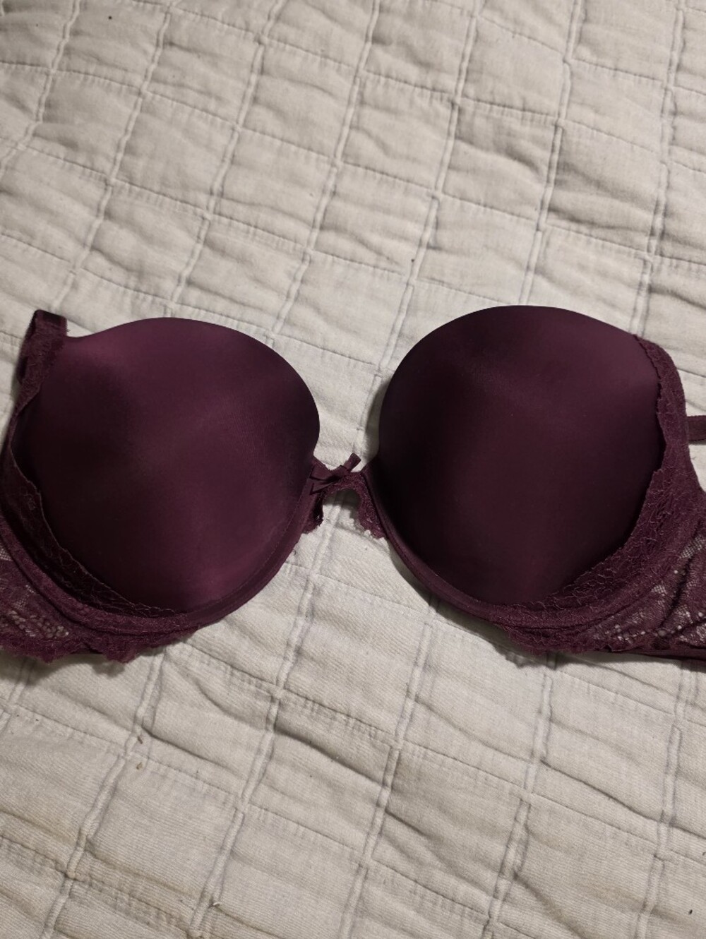 Victoria's Secret Plum Lace-Trim T-Shirt Bra